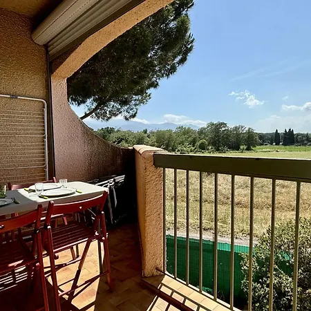 Appartement 2 Pièces 4 Couchages Sur Ar320-a08 *